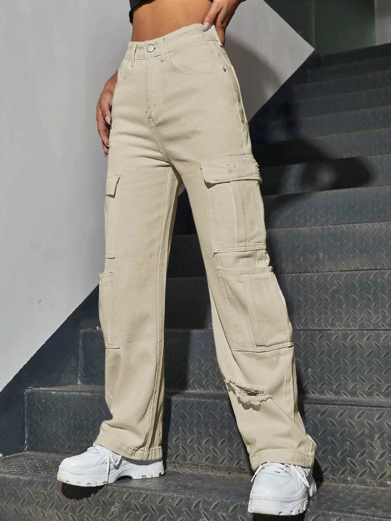 Flap Pocket Ripped Jeans