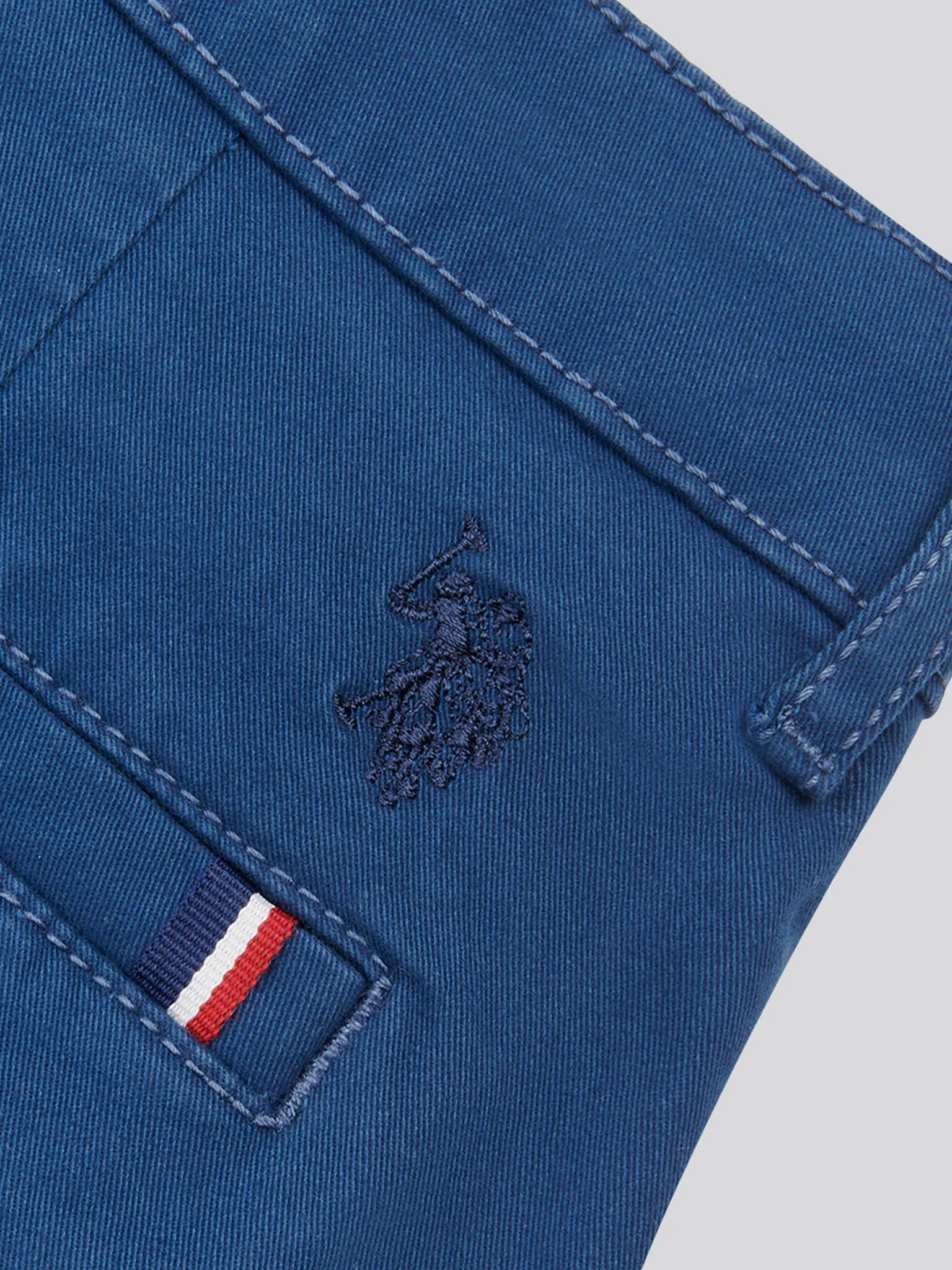 Mens Everyday Chino in Insignia Blue