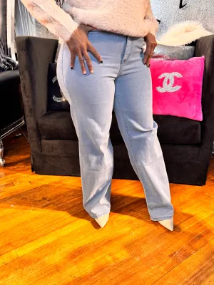 VINTAGE LIGHT WASH WIDE LEG JEANS